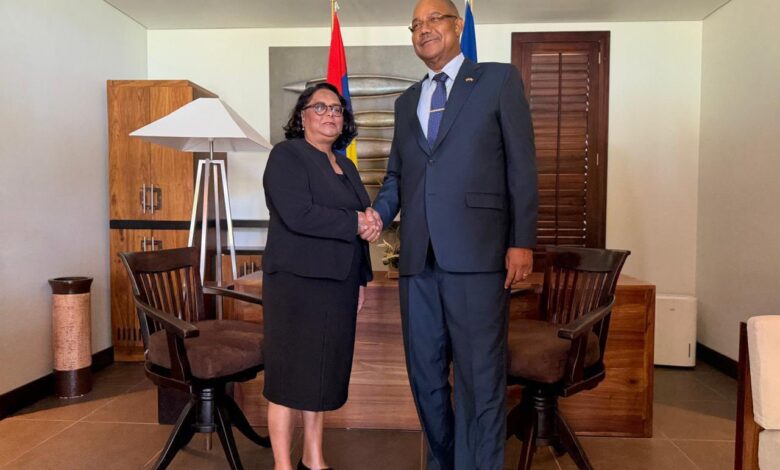Chief Justice of Mauritius Pays Courtesy Call on President Herminie