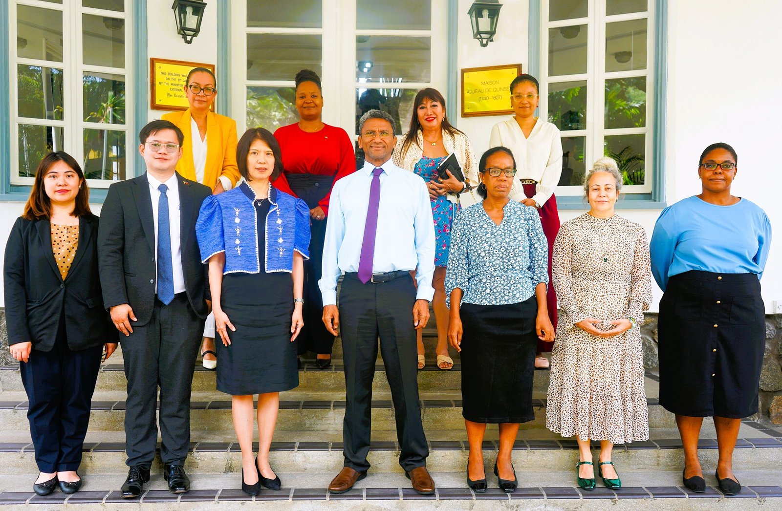 Minister Faure receives Ambassador Tang of the Philippines