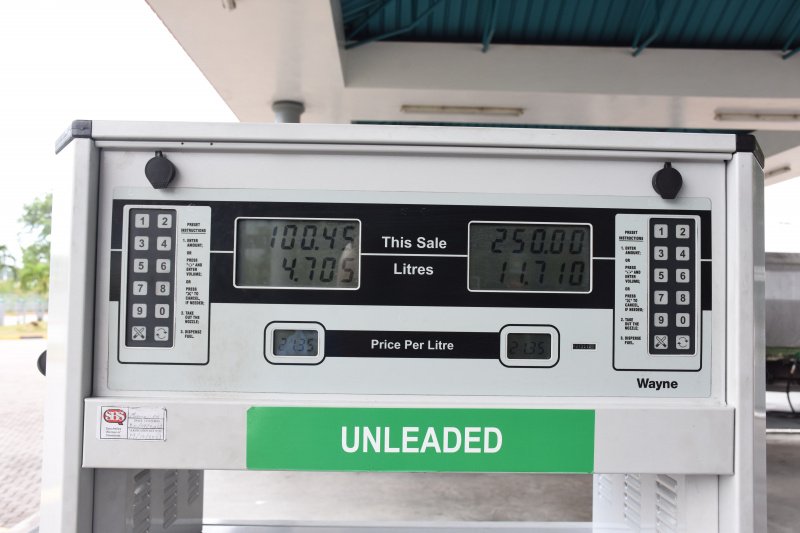 Seychelles Fuel Prices Hit Lowest Level Since 2021 Amid Global Trade Tensions