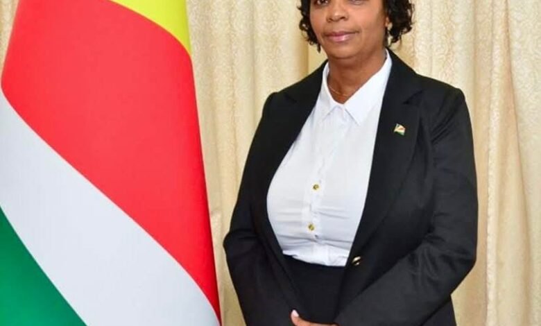 Eveline Rose — Minister for Local Government and Inner Islands