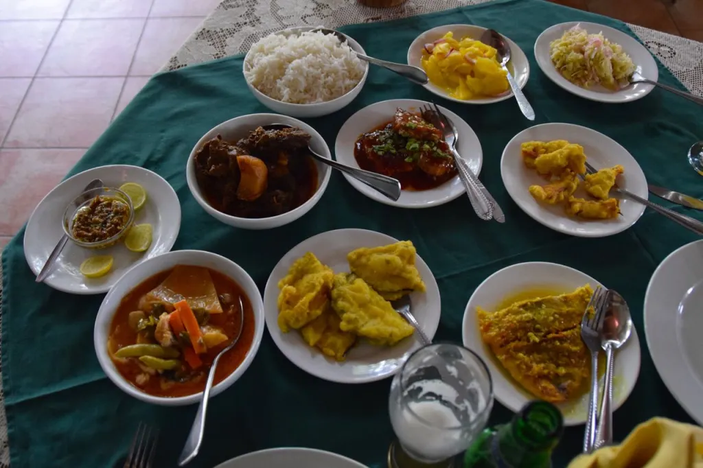 Mahe-Marie-Antoinette-Restaurant-Meal
