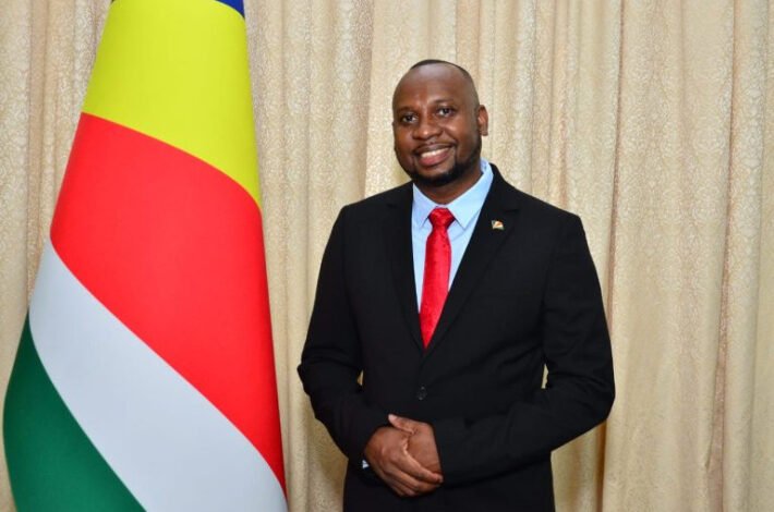 Marvin Fanny — Minister for Health