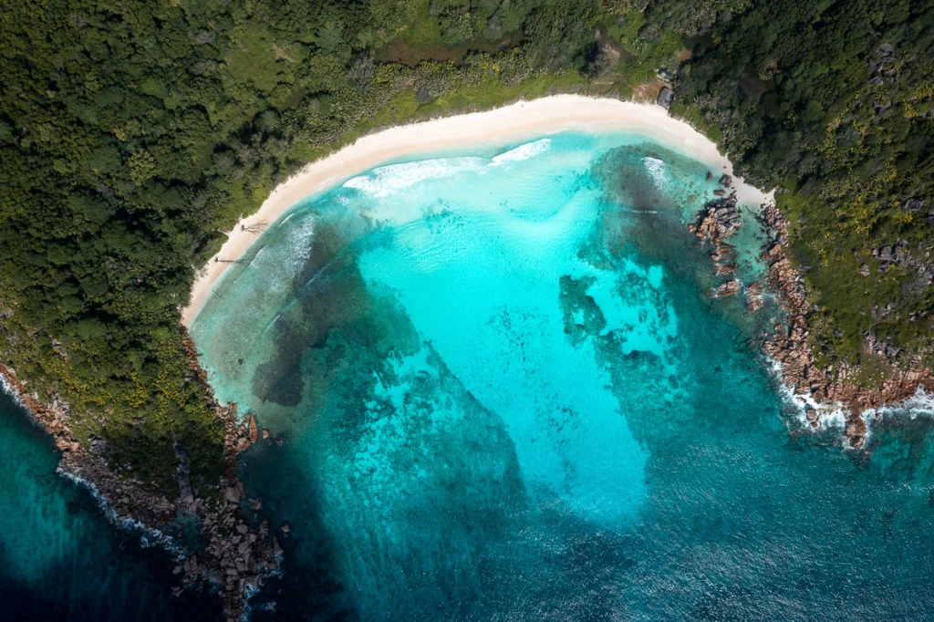 anse-cocos-coast-la-digue