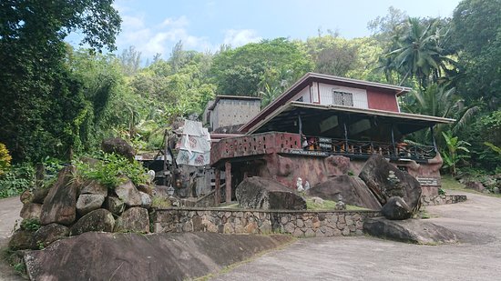 marias-rock-cafeteria